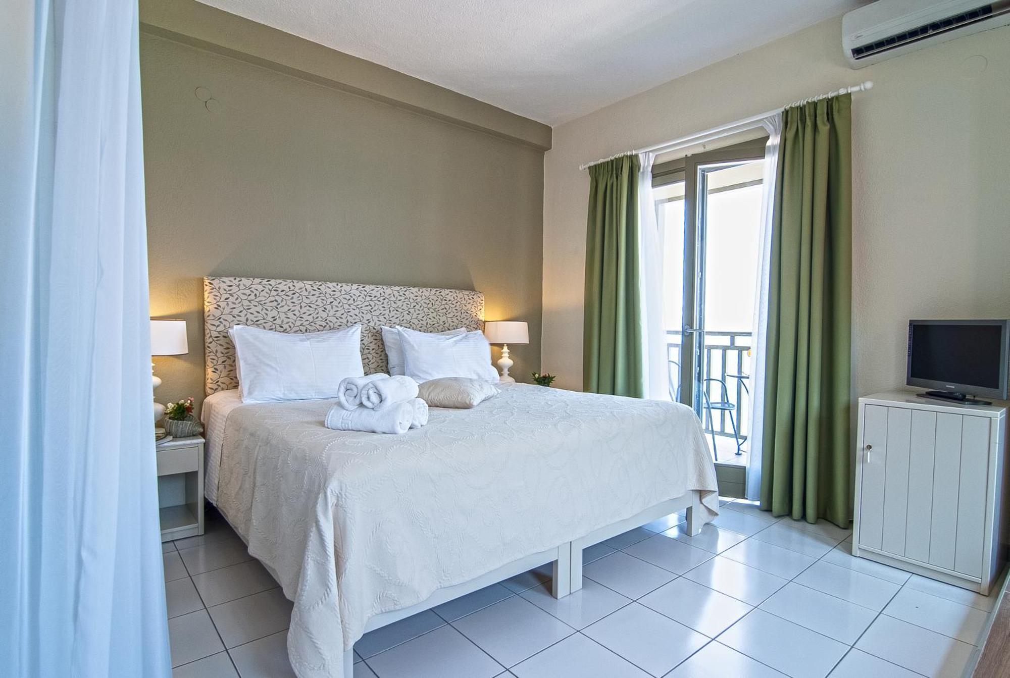 Kenta Beach Hotel Agios Ioannis  外观 照片