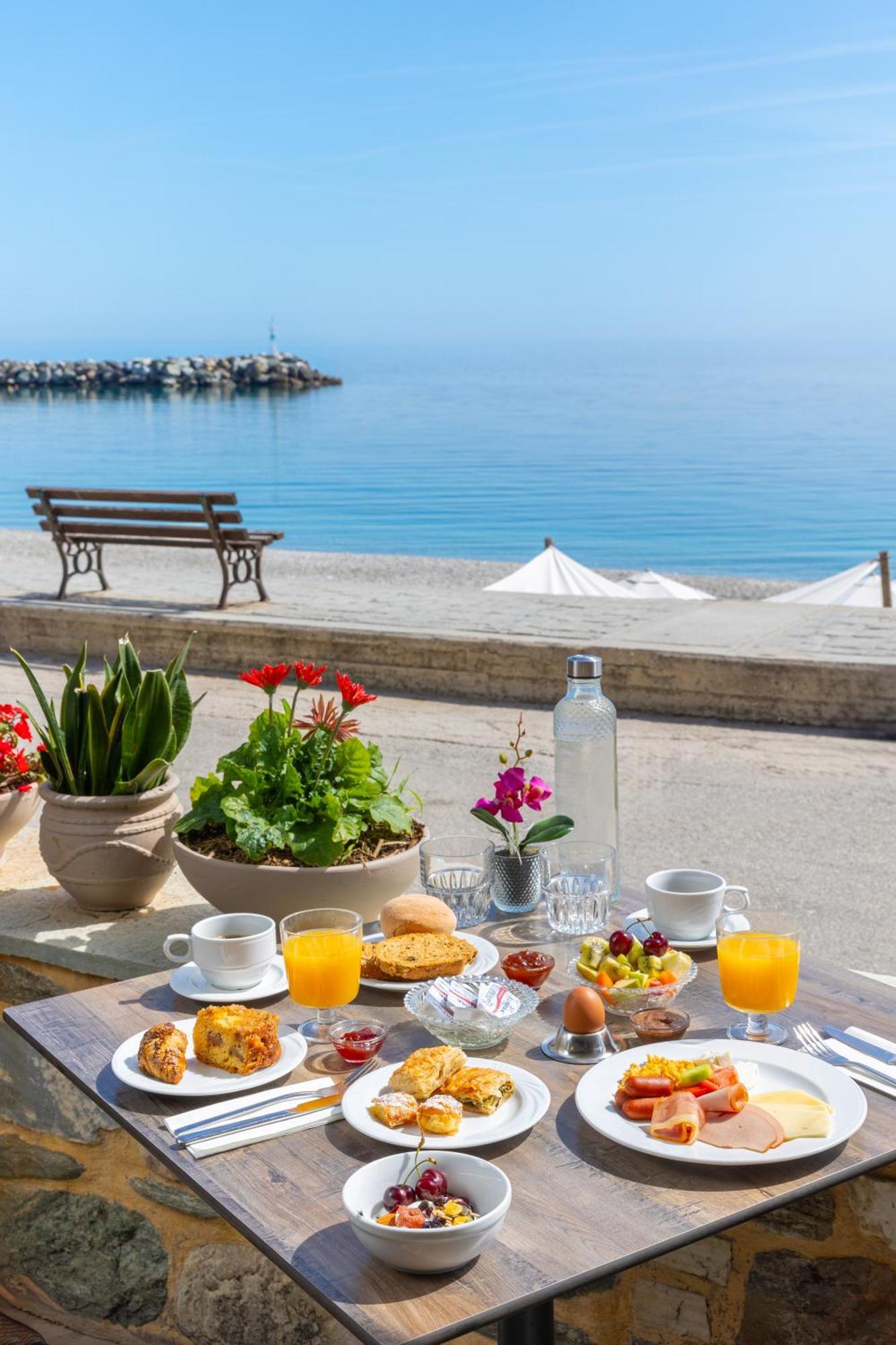 Kenta Beach Hotel Agios Ioannis  外观 照片